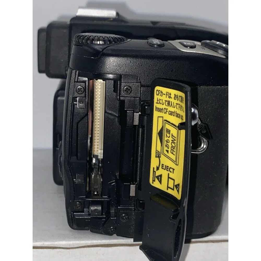 Nikon Coolpix 5700 5MP Digital Camera 8x Optical Zoom Nikkor For Parts Repair
